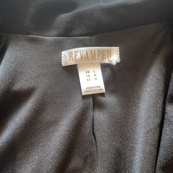 Black ruffled sleeved blazer size large - Picture 2 of 3